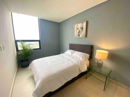 Beautiful 2BR Apt, Gym, BBQ, A.C, Arena Mty