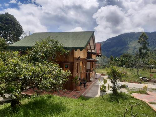 Cabañas Limón y Manzana en Finca Maracuba