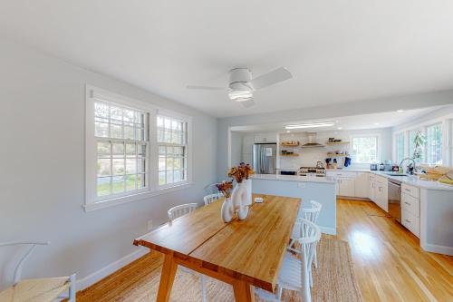 New England Getaway in 東丹尼斯 (MA)