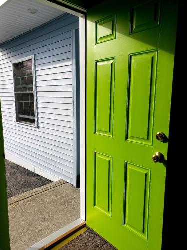 Patras Grand Beach Motel – Old Orchard Beach, ME