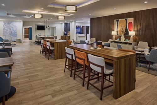 Holiday Inn Express & Suites Charleston DWTN -Westedge by IHG in Charleston, USA