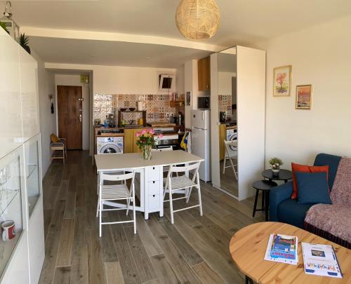 Facilities, Appartement 2P a 1 min de la mer near Thai Phitsanulok Restaurant