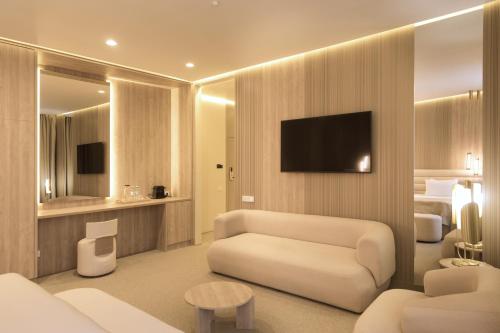 Wyposażenie, Amsterdam Hotel Aktobe in Aqtöbe