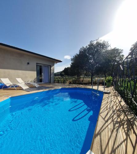 B&B Moltifao - Domaine U Filanciu, Maison Ghjulia avec piscine - Centre Corse - Bed and Breakfast Moltifao