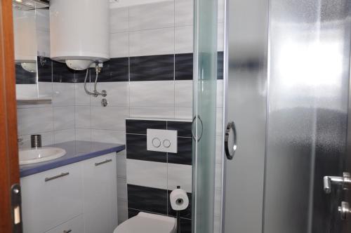 Apartment Sweet Home