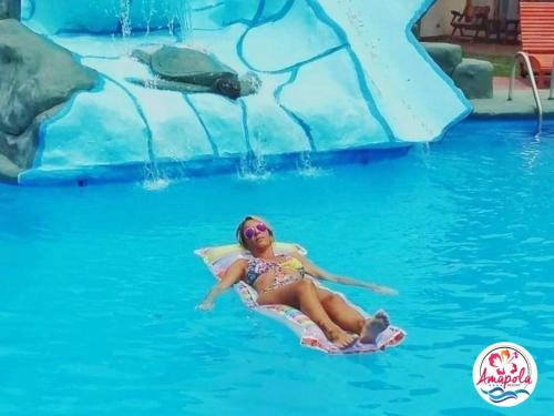 Swimming pool, Amapola Resort in Jaco