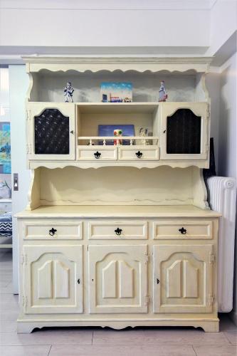 Best neighbourhood apartment in Athens near metro station & hospitals, Athens (photo 9)
