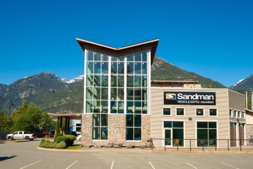 Sandman Hotel and Suites Squamish in Squamish, Canada