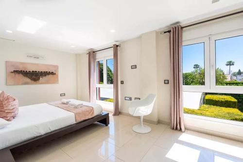 Ohana Luxury Villa with Heated Pool