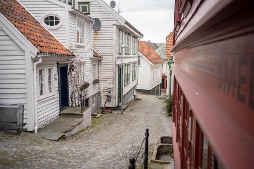 In Heart of Stavanger BnB with Billiard & Sauna