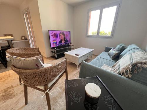 Maison rénovée avec jardin et climatisation, proche vignes - FR-1-726-28 (Maison renovee avec jardin et climatisation, proche vignes - FR-1-726-28) in La Croix-Valmer