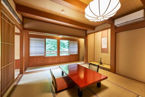 Shima-Onsen Toshimaya4人部屋