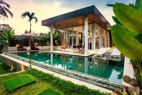 Villa Paso by BaliSuperHost