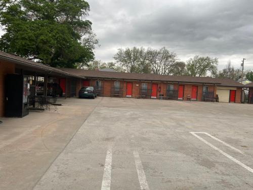 Exterior view, Central Motel in Fort Morgan
