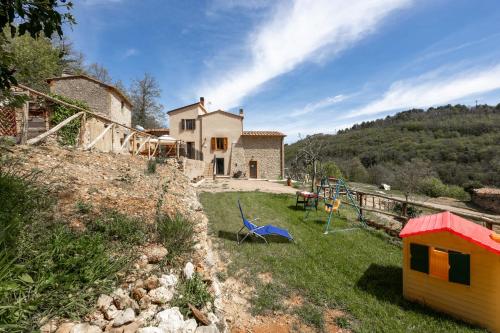 Podere del Ciacchi Among Tuscany Greenery - Happy Rentals