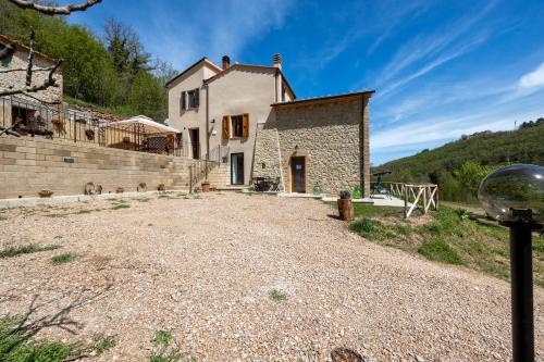 Podere del Ciacchi Among Tuscany Greenery - Happy Rentals