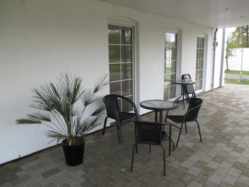 Erkély/terasz, White House Hotel Apartments in Brande