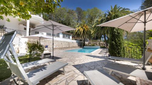 Belle maison atypique avec piscine chauffée - Location saisonnière - La Colle-sur-Loup