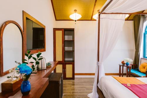 Boutique Villa in Hoi An Oldtown, Хойан (фото 7)