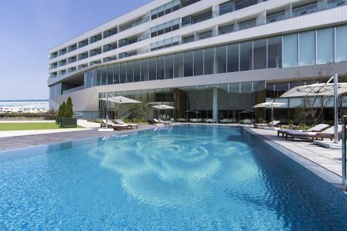 OliveBay Hotel