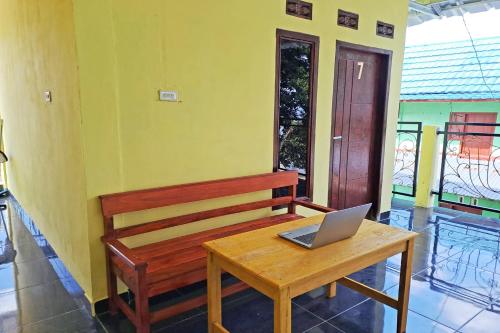 SPOT ON 92412 Homestay Eka Fortuna Ranau