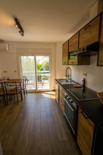مطبخ, Passatempo Apartment Ireon in Ireo