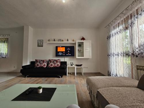 Apartment Topalović (Apartment Topalovic) in 克雷尼薩