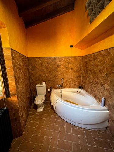 Зручності, Old Village Linda - Tra Lunigiana & Cinque Terre in Комано