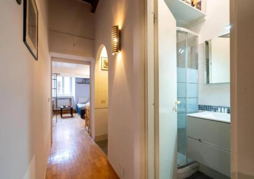 [Trastevere - Rome] Strategic and Comfortable Loft, Rom (Foto 10)