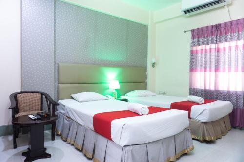 2 twin beds