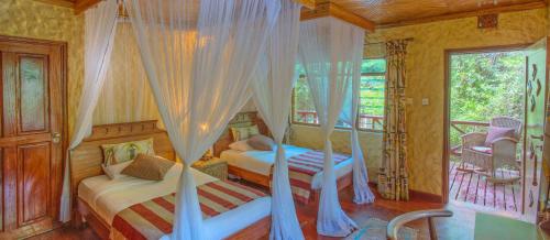 Mara Leisure Camp Room Type - Deluxe Twin Room