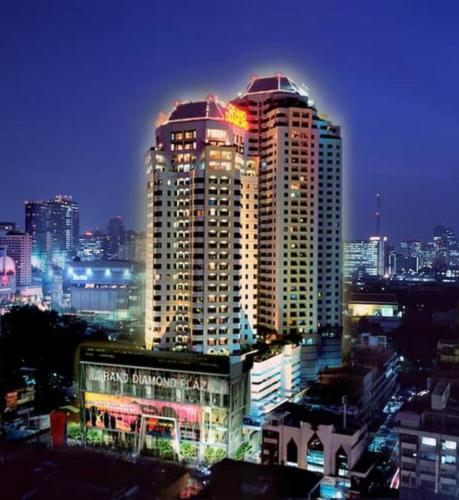 Grand Diamond Suites Hotel, Бангкок
