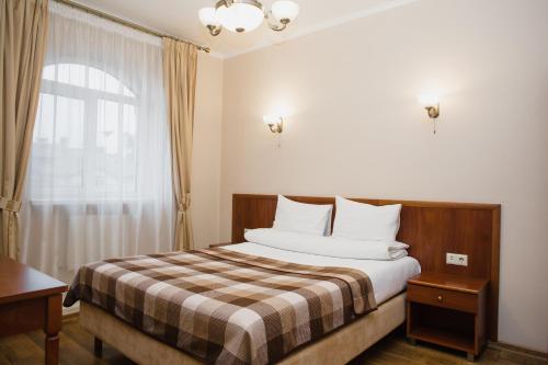 Stanislaviv - main image