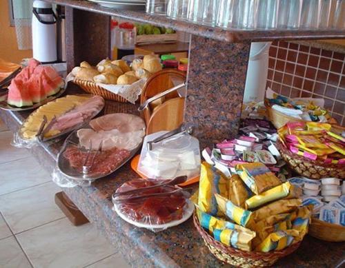餐飲選擇, Asturias Praia Hotel in 路易斯安東尼奧鎮