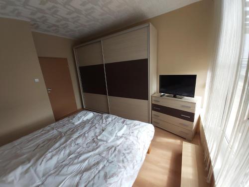 Magnum apartman in เคอร์ตวารอส