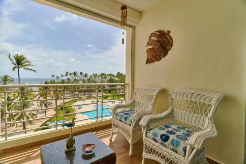 New! Unique Beachfront And Pool View Apartment At Juan Dolio