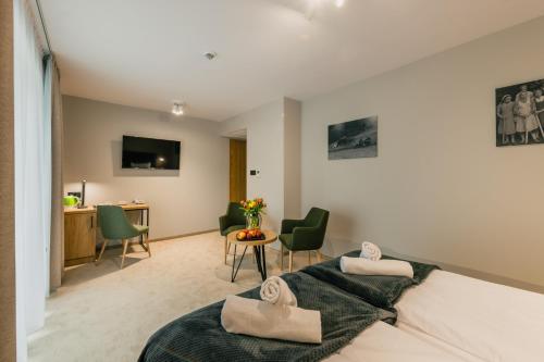 464616250 Country Club Żywiec Hotel SPA i Domki Całoroczne