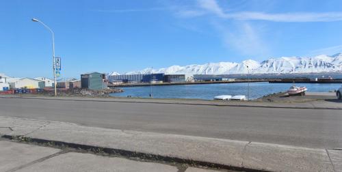 Beautiful house with amazing sea view. - Apartment - Dalvík