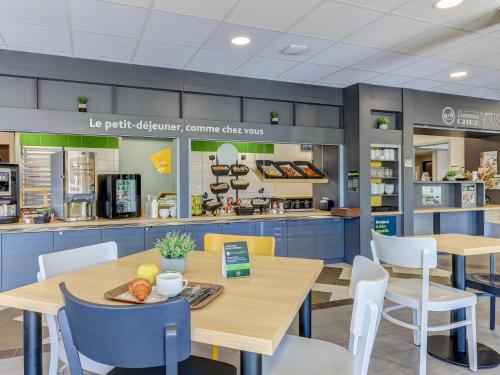 อาหารและเครื่องดื่ม, B&B HOTEL Le Creusot Montchanin in มงต์ชาแน็ง