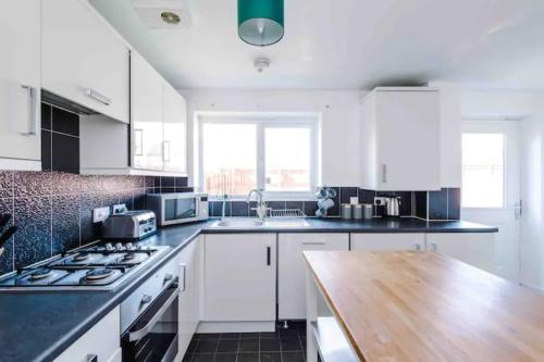 Spacious 5 Bedroom Home Hosted By MCR Dens, Manchester (fotografie 9)