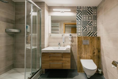 464624582 Country Club Żywiec Hotel SPA i Domki Całoroczne