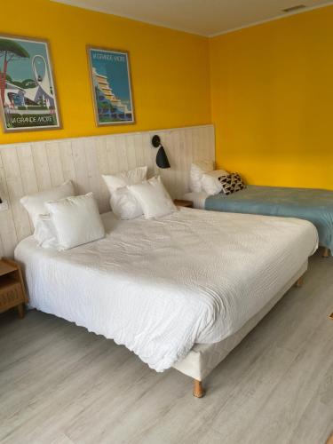 Hotel Saint Clair Bord de Plage - main image