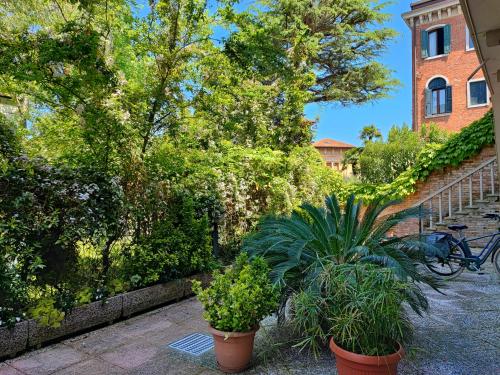 Leo´s House with Garden in Lido di Venezia