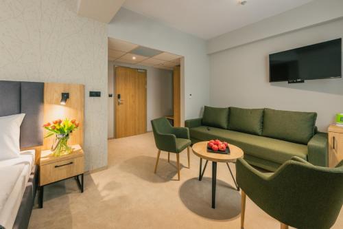 464634617 Country Club Żywiec Hotel SPA i Domki Całoroczne
