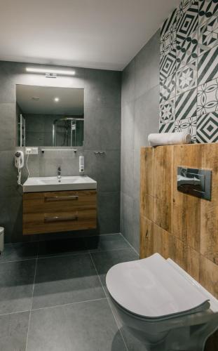 464634772 Country Club Żywiec Hotel SPA i Domki Całoroczne