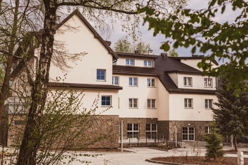 464638905 Country Club Żywiec Hotel SPA i Domki Całoroczne