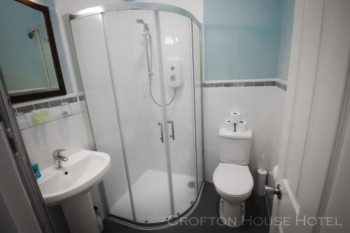 Double Room with Private Bathroom image 7