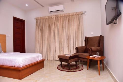 Canadian inn G13 Islamabad - main image