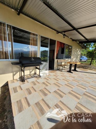 陽台/露台, Vista al Volcán Tenorio y Montaña (Vista al Volcan Tenorio y Montana) in 阿雷納