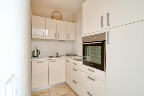 Sea View Apartments in Budva - image 11